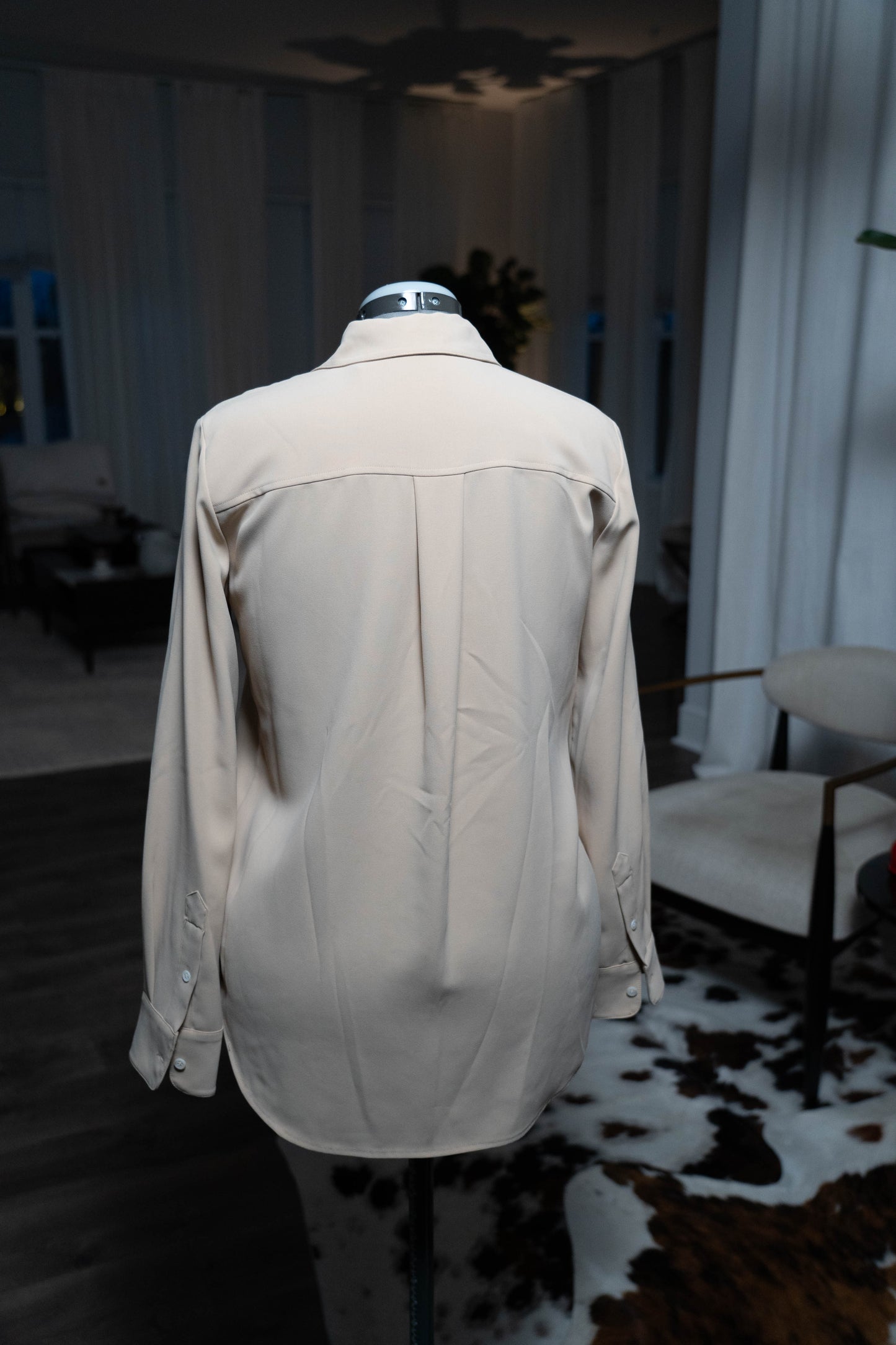 Theory Button Up